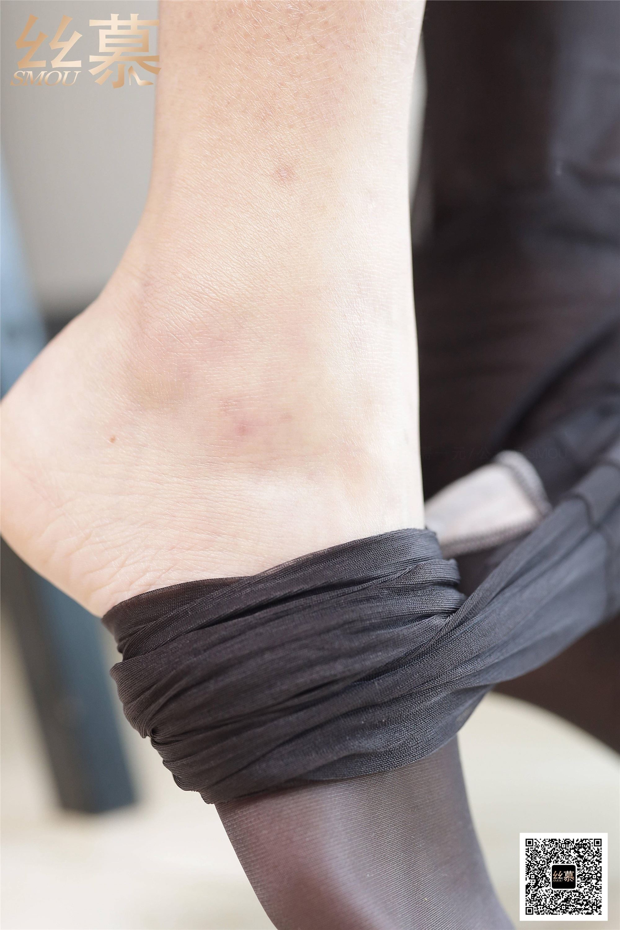 丝慕写真 SM411 天天一元 模特：颖儿《条纹西装裙》